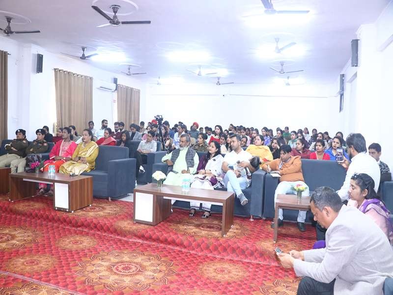 NIILM campus gallery