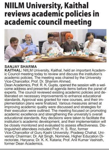 University Reviews Academic Policies in Academic Council Meeting