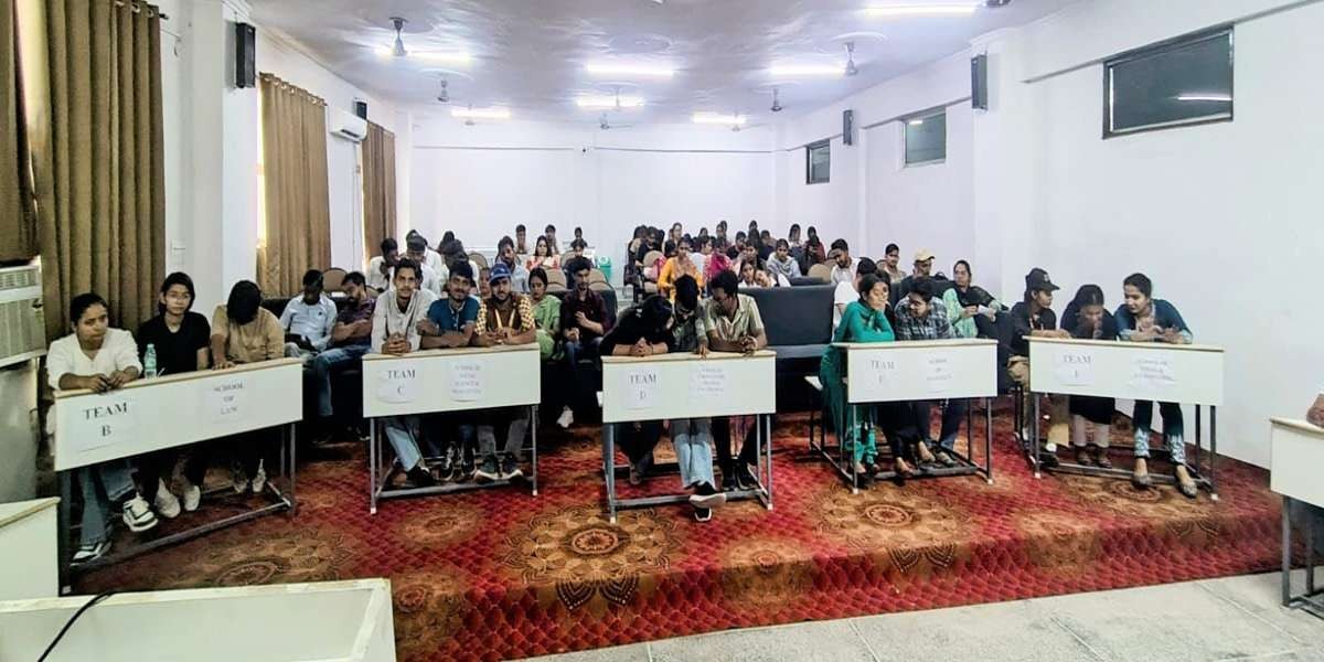 NIILM University Hosts Inter-School Quiz Competition on General Studies to Promote Academic Excellence and Collaboration